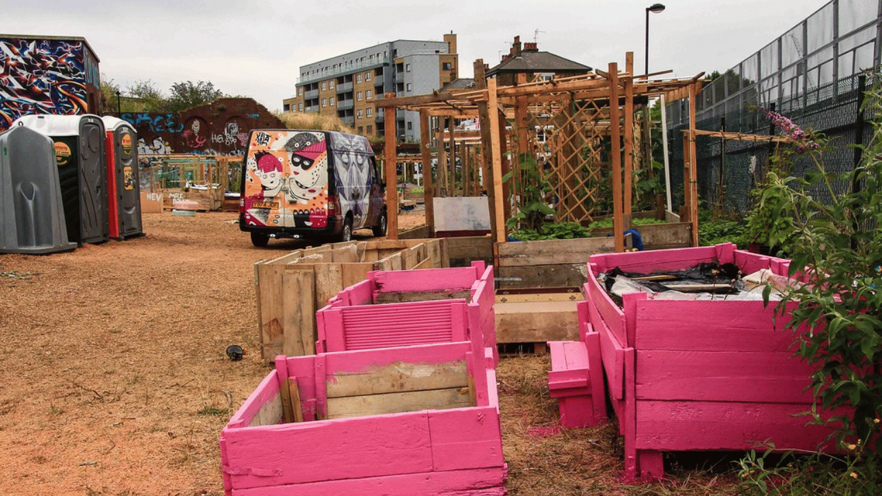 Interactive-Spaces-Nomadic-Community-Gardens-London