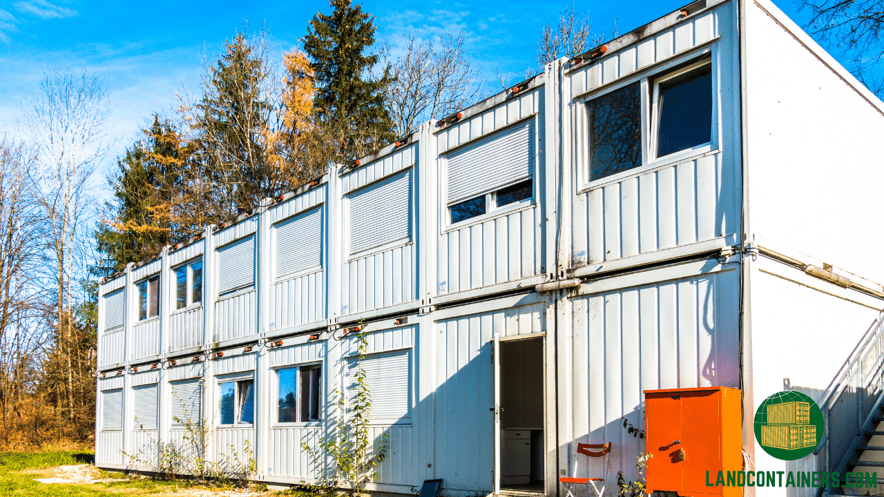 Shipping-container-Customizable-and-Scalable