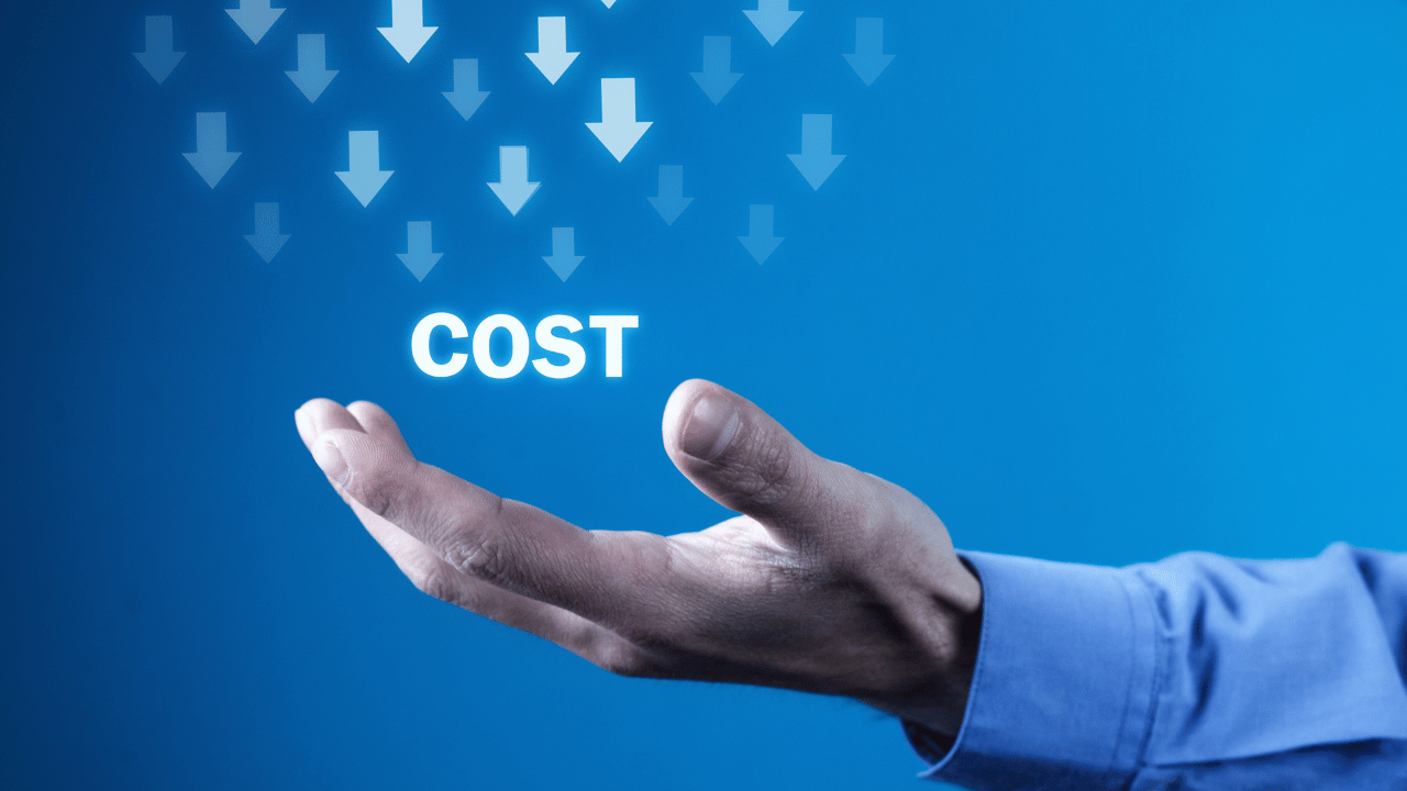 An-In-depth-Analysis-Cost-effectiveness-of-Purchasing-Pre-Owned-Shipping-Containers An-In-depth-Analysis-Cost-effectiveness-of-Purchasing-Pre-Owned-Shipping-Containers