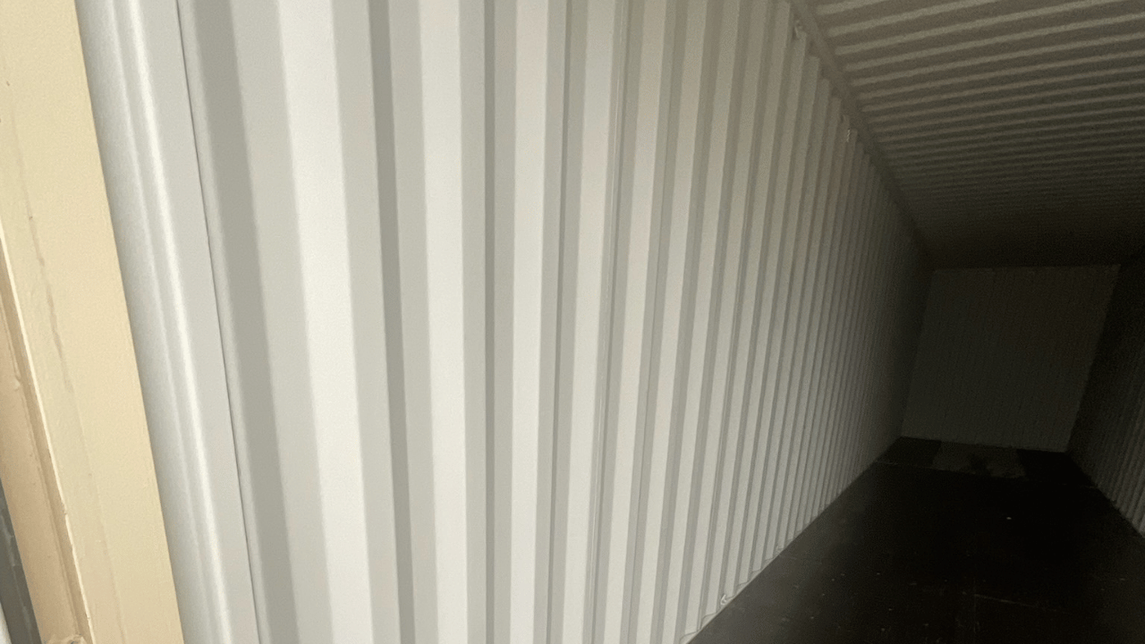 Object-Shipping-Containers-Practicality-and-Protection