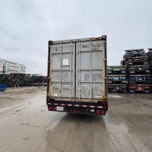 0423011 Used Standard 40’ Storage Container